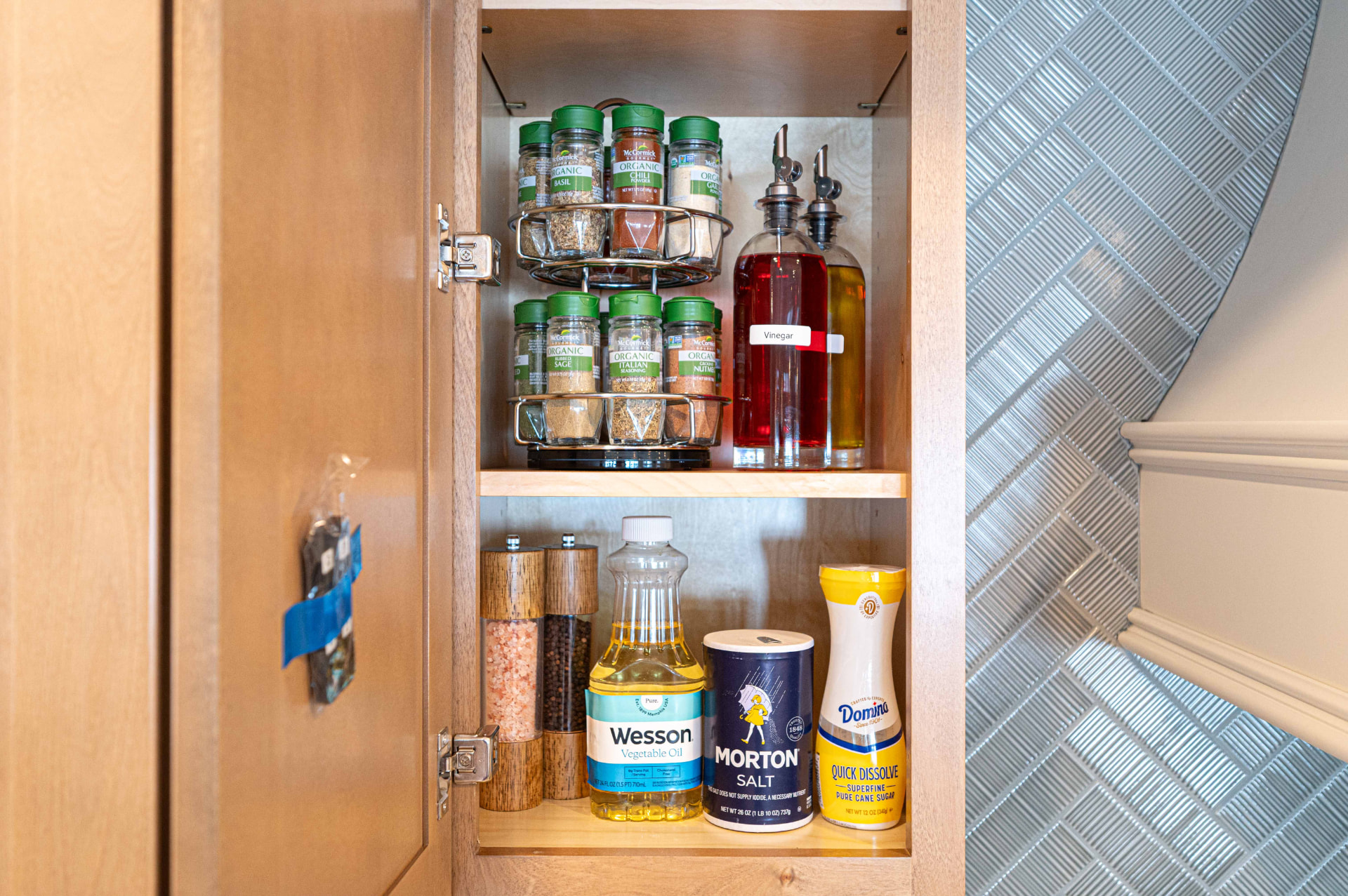 Spices & Pantry Basics