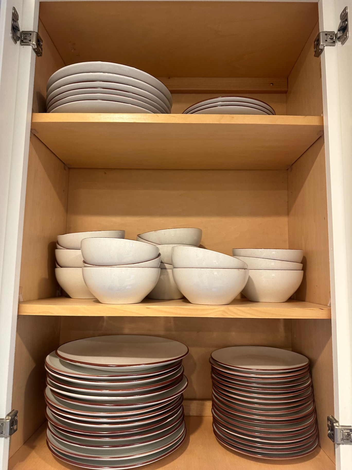 Dishes & Bowls