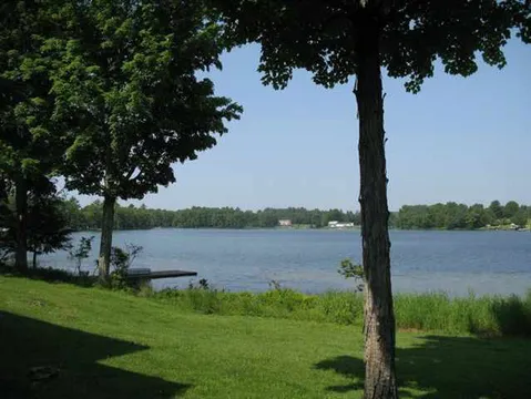 Rock & Ripple before renovation — The lake & the dock